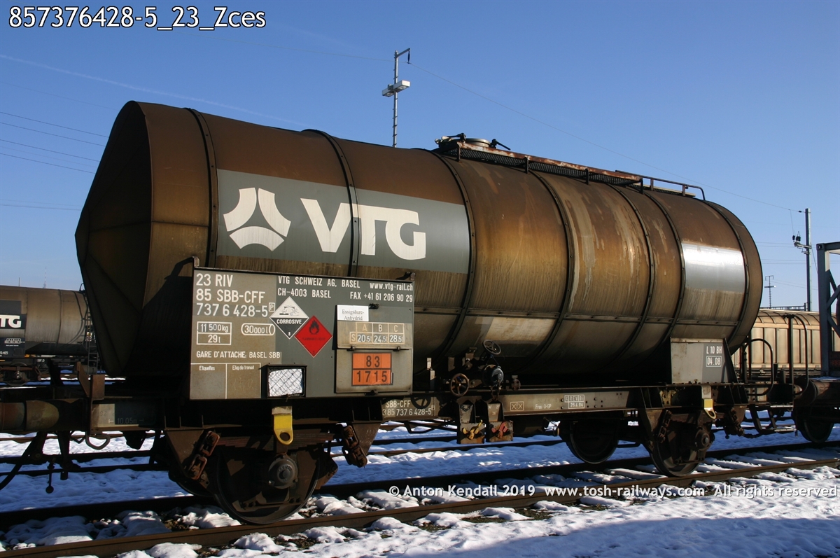 857376428-5_23_Zces.jpg